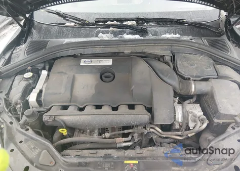 2012 Volvo Xc60 T6 R-Design из США, поврежденный, VIN YV4902DZ8C2280719